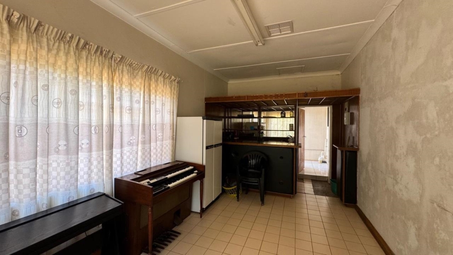 3 Bedroom Property for Sale in Verwoerdpark Northern Cape